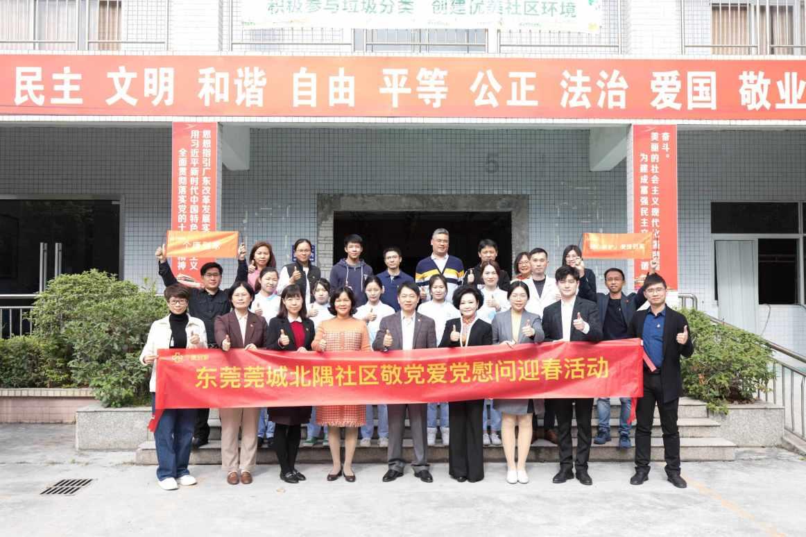 赵薇与林心如:演技之争与张铁林的独特见解